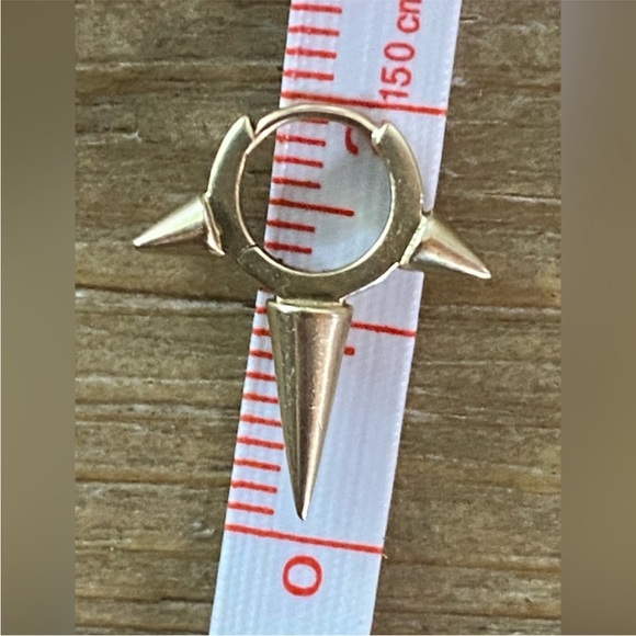 Maria Tash Solid 14k Gold Spike Hoop Single Earring - Picture 2 of 11
